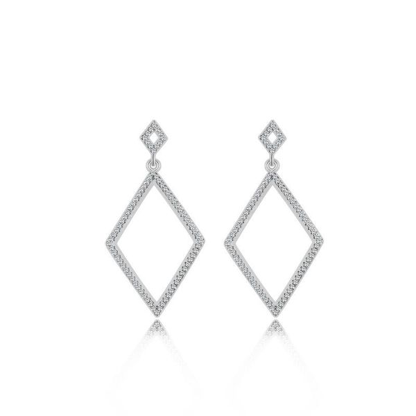 stud natural fashion simple earrings female trend hundred zircon micro set atmosphere hyperbole wholesale, Golden;silver
stud natural fashion simple earrings female trend hundred zircon micro set atmosphere hyperbole wholesale, Golden;silver