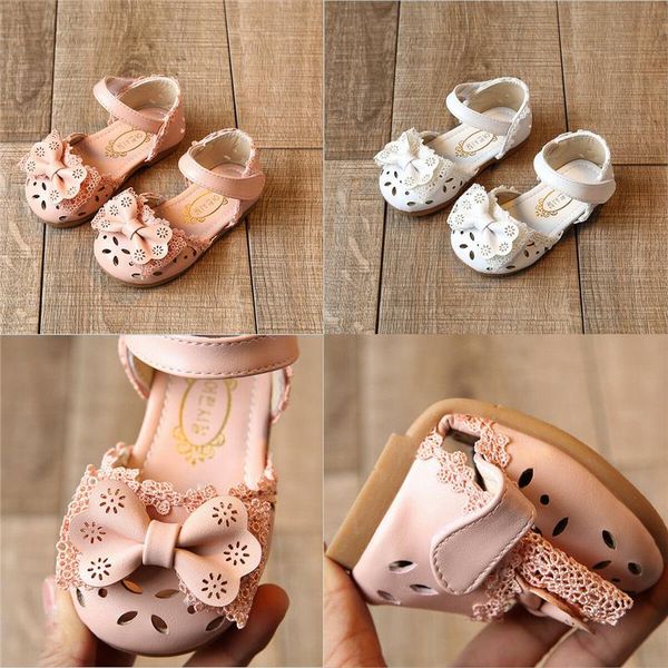 3-8 years princess baby girl shoes hook lace flowers children dance fashion leather party infant sandals, Black;red
3-8 years princess baby girl shoes hook lace flowers children dance fashion leather party infant sandals, Black;red