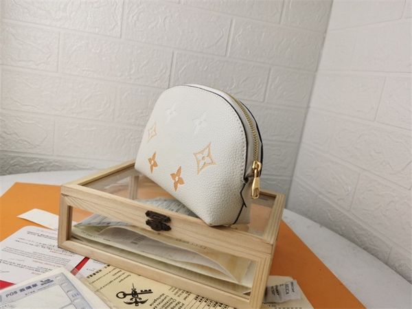 2021 wholesale lady long wallet multicolor designer coin purse card holder women classic zipper pocket, Black
2021 wholesale lady long wallet multicolor designer coin purse card holder women classic zipper pocket, Black