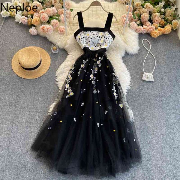 neploe women dress heavy embroidery floral sling party dresses for women strapless gauze big swing slim waist vestidos 94892 210422, Black;gray
neploe women dress heavy embroidery floral sling party dresses for women strapless gauze big swing slim waist vestidos 94892 210422, Black;gray