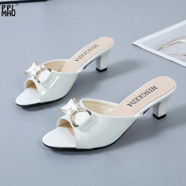 slippers designer luxury peep-toe slides summer sandals plus size 35-42 white pu leather rhinestone butterfly-knot women, Black
slippers designer luxury peep-toe slides summer sandals plus size 35-42 white pu leather rhinestone butterfly-knot women, Black