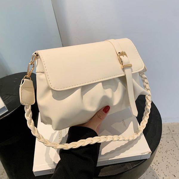 evening bags luxury bag women 2021 summer fashion messenger simple ins casual shoulder pu handbag
evening bags luxury bag women 2021 summer fashion messenger simple ins casual shoulder pu handbag