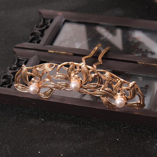 hair clips & barrettes retro pearl tassel hairpins set with crown chinese style cute vintage headdress hanfu clothing accessories for girls, Golden;silver
hair clips & barrettes retro pearl tassel hairpins set with crown chinese style cute vintage headdress hanfu clothing accessories for girls, Golden;silver