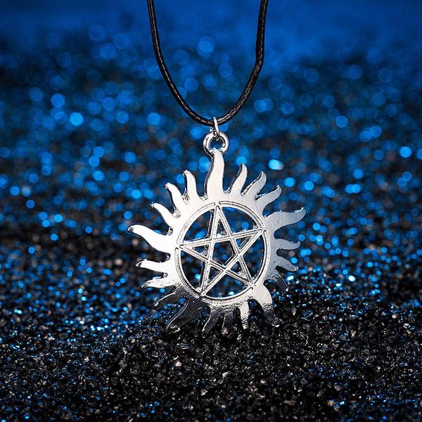 pendant necklaces fashion five-pointed star sun leather rope necklace for men shaped chain women's metal accessories retro jewelry, Silver
pendant necklaces fashion five-pointed star sun leather rope necklace for men shaped chain women's metal accessories retro jewelry, Silver