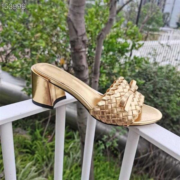 luxury designer thick heel casual slippers summer woven slipper womens flat sandals size 34-42, Black
luxury designer thick heel casual slippers summer woven slipper womens flat sandals size 34-42, Black