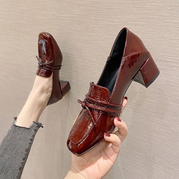 small leather sho, women's british style spring 2021, bow tie, versatile lok fu thick heels, high single sho
small leather sho, women's british style spring 2021, bow tie, versatile lok fu thick heels, high single sho