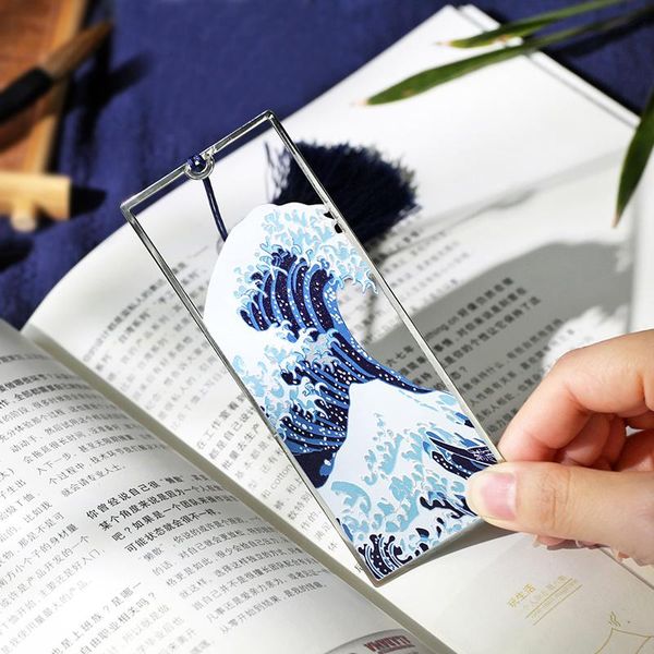 bookmark japanese ukiyo-e the great wave off kanagawa creative metal national treasure 1pcs
bookmark japanese ukiyo-e the great wave off kanagawa creative metal national treasure 1pcs