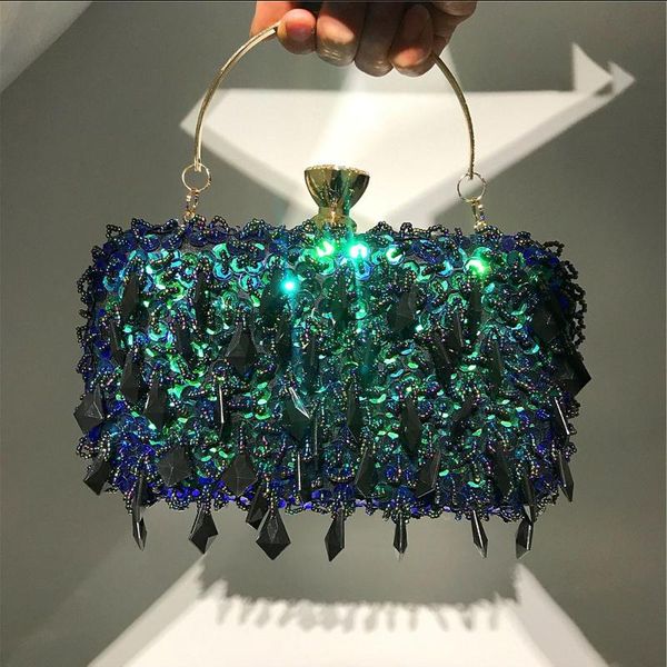 ladies hand bag work double-sided bead embroidery sequin european american style exquisite fashion party handbag waist bags
ladies hand bag work double-sided bead embroidery sequin european american style exquisite fashion party handbag waist bags