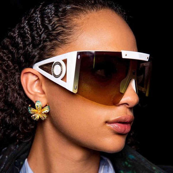 2021 new male ladies fashion in europe and america great sunglasses uv400 protection against wind sand box connected sunglasses, Silver
2021 new male ladies fashion in europe and america great sunglasses uv400 protection against wind sand box connected sunglasses, Silver