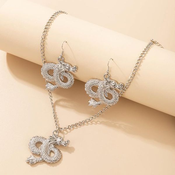 pendant necklaces vintage chinese dragon drop dangle earrings silver color alloy metal necklace jewelry sets for women party 19101
pendant necklaces vintage chinese dragon drop dangle earrings silver color alloy metal necklace jewelry sets for women party 19101