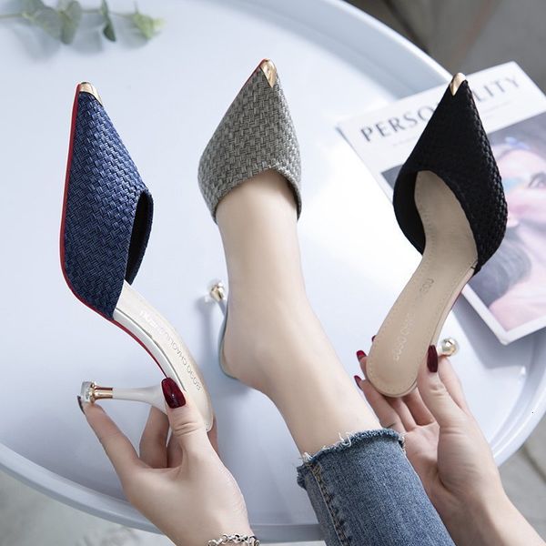 luxury slippers 2021 spring and summer metal pointed thin women's high heel fashion slippers, Black
luxury slippers 2021 spring and summer metal pointed thin women's high heel fashion slippers, Black