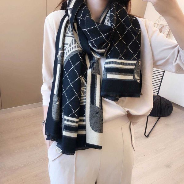 versatile summer thickened warm air conditioning shawl south korea autumn and winter paris tower printed imitation cashmere scarf for, Blue;gray
versatile summer thickened warm air conditioning shawl south korea autumn and winter paris tower printed imitation cashmere scarf for, Blue;gray