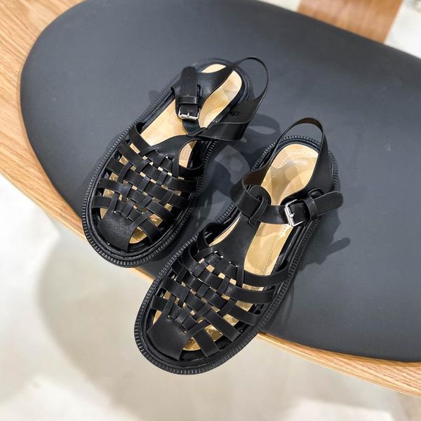 summer fashion casual baotou flat thick sole roman hollow out leather buckle single sandals women shoes se644, Black
summer fashion casual baotou flat thick sole roman hollow out leather buckle single sandals women shoes se644, Black