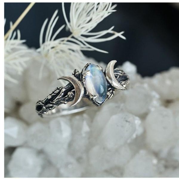 wedding rings vintage neo-gothic bohemian moonlight gemstone for women banquet party engagement holiday gift female jewelry accessories, Slivery;golden
wedding rings vintage neo-gothic bohemian moonlight gemstone for women banquet party engagement holiday gift female jewelry accessories, Slivery;golden