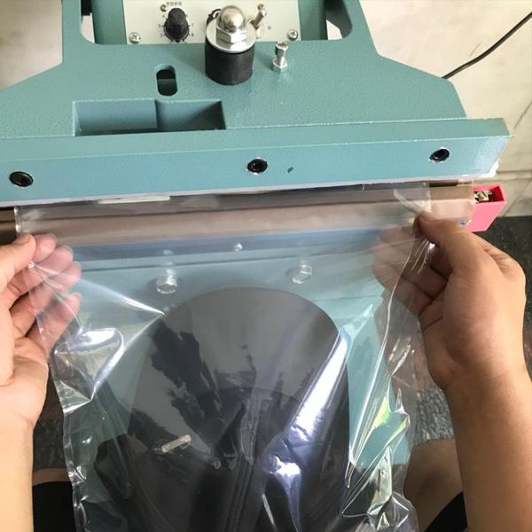 storage bags 100pcs glasses baseball cap packaging open air column packing buffer bag pressure defense add thick double sides
storage bags 100pcs glasses baseball cap packaging open air column packing buffer bag pressure defense add thick double sides