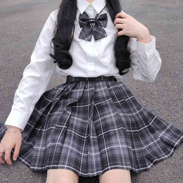 black korean high waist pleated womens skirt gothic spring preppy style cute mini plaid women students skirts
black korean high waist pleated womens skirt gothic spring preppy style cute mini plaid women students skirts