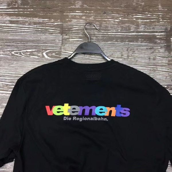 colored letters rainbow vetement t shirt women men streetwear casual lovers high-quality embroidery vetements tees t-shirts c0325, White;black
colored letters rainbow vetement t shirt women men streetwear casual lovers high-quality embroidery vetements tees t-shirts c0325, White;black
