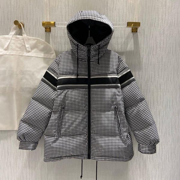 jacket 2021 Winter Style Quilted Oversized Hooded Short Elegant Black White Houndstooth Print Down, Black;brown
jacket 2021 Winter Style Quilted Oversized Hooded Short Elegant Black White Houndstooth Print Down, Black;brown