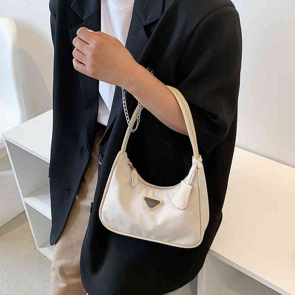 2022 factory wholesale new dharma stick fashion hand female net red ins foreign style armpit bag cq9s
2022 factory wholesale new dharma stick fashion hand female net red ins foreign style armpit bag cq9s