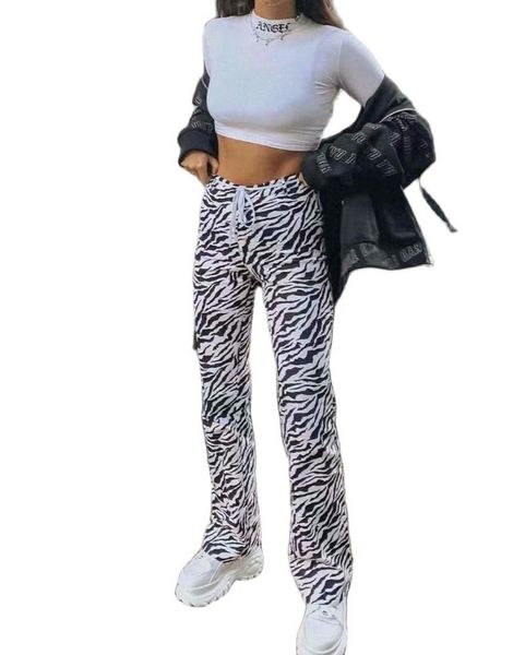 women's pants & capris 2021 spring ins blogger trend black and white animal pattern high waist thin micro la casual, Black;white
women's pants & capris 2021 spring ins blogger trend black and white animal pattern high waist thin micro la casual, Black;white