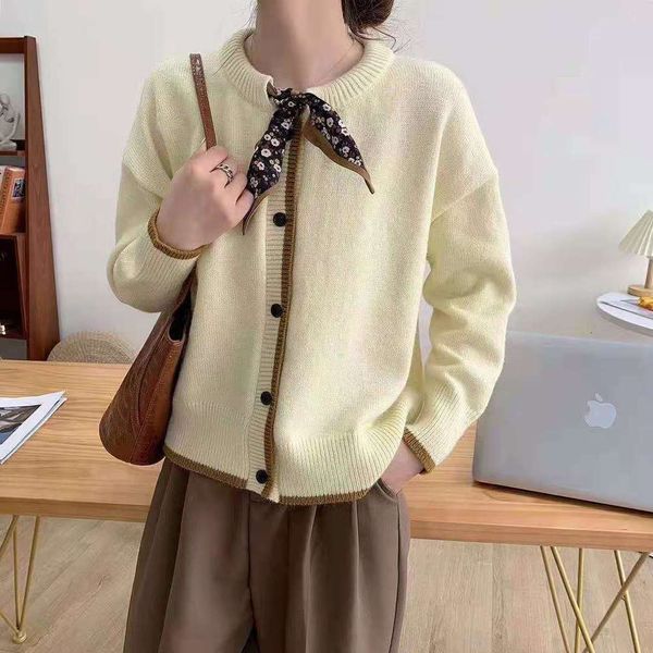 knitted cardigan autumn and winter loose soft waxy simple silk scarf round neck sweater coat fashion, White;black
knitted cardigan autumn and winter loose soft waxy simple silk scarf round neck sweater coat fashion, White;black