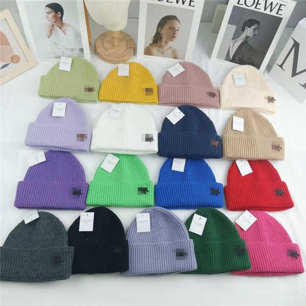 factory wholesale 50% off 2021 new knitted hat spring and summer style four seasons with men's women's fashion street wool, Blue;gray
factory wholesale 50% off 2021 new knitted hat spring and summer style four seasons with men's women's fashion street wool, Blue;gray