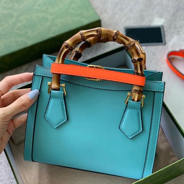 original luxury diana evening bags bamboo women's handbags leather classic large capacity design totes elegant and noble shoulder bag
original luxury diana evening bags bamboo women's handbags leather classic large capacity design totes elegant and noble shoulder bag