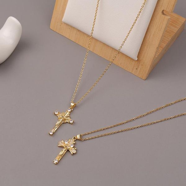 pendant necklaces fashion jewelry copper micro-inlaid zircon cross jesus personality cold wind necklace retro female, Silver
pendant necklaces fashion jewelry copper micro-inlaid zircon cross jesus personality cold wind necklace retro female, Silver