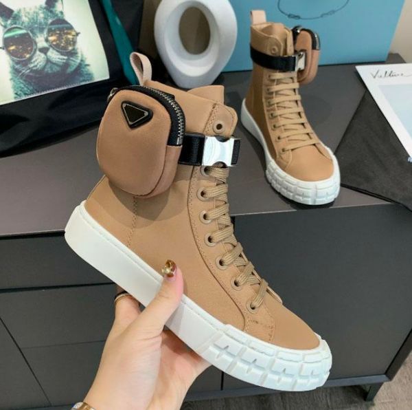 2023 designer shoes sneakers men women platform high-belt pocket bag combat boots versatile modeling lace-up flat sneaker size35-44 with, Black
2023 designer shoes sneakers men women platform high-belt pocket bag combat boots versatile modeling lace-up flat sneaker size35-44 with, Black