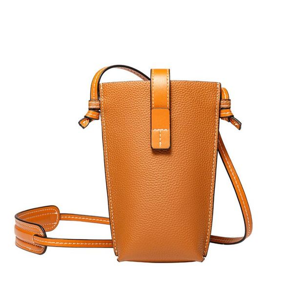 new bicycle mobile phone bag, fashion lipstick , retro genuine cowhide leather ladies one-shoulder messenger
new bicycle mobile phone bag, fashion lipstick , retro genuine cowhide leather ladies one-shoulder messenger
