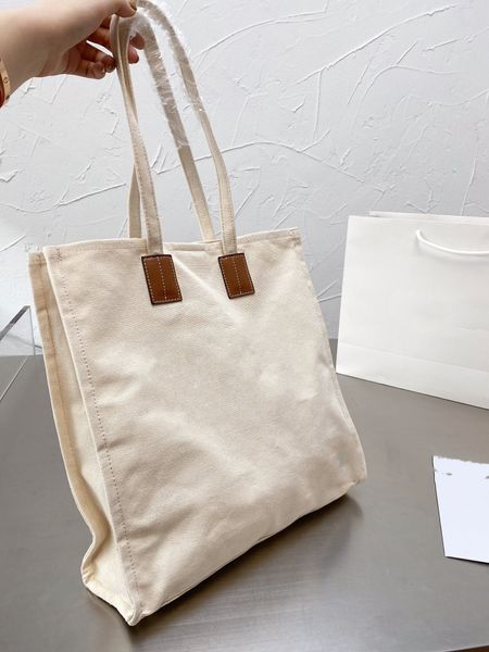 large handbags women shoulder bag luxury designer handbag purse wholesaleplain interior slot pocket casual tote
large handbags women shoulder bag luxury designer handbag purse wholesaleplain interior slot pocket casual tote