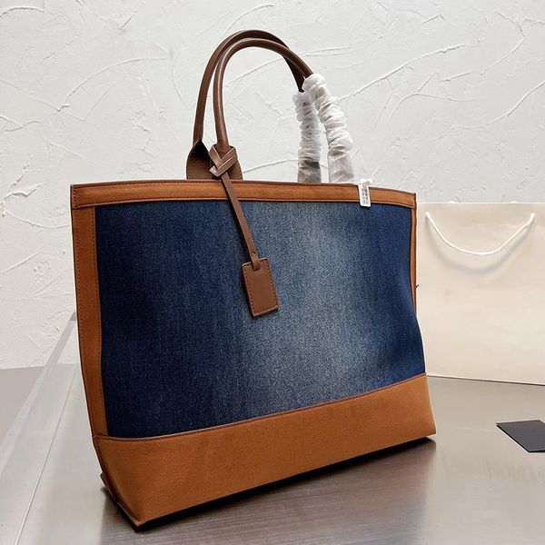 luxury designer women evening bags lady fashion denim tote crossbody bag paris blue canvas suede nubuck leather patchwork totes lady large s
luxury designer women evening bags lady fashion denim tote crossbody bag paris blue canvas suede nubuck leather patchwork totes lady large s