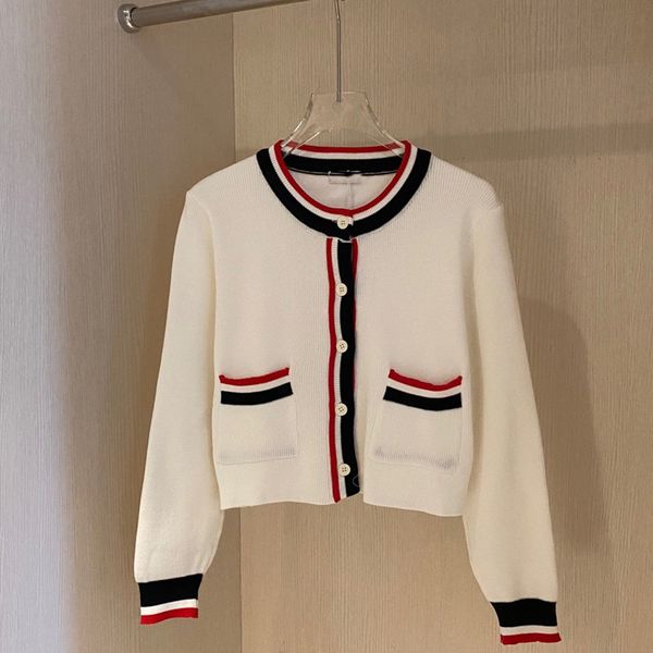 21ss autumn new fashion tb contrast color knitted cardigan college style commuter round neck coat women can, White
21ss autumn new fashion tb contrast color knitted cardigan college style commuter round neck coat women can, White