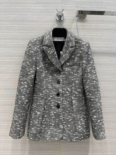 milan runway jackets 2021 autumn winter long sleeve lapel neck women's coats designer brand same style outerwear 0923-1, Black;brown
milan runway jackets 2021 autumn winter long sleeve lapel neck women's coats designer brand same style outerwear 0923-1, Black;brown
