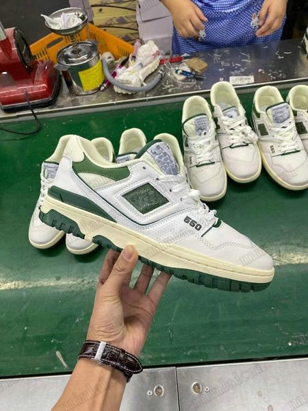 new bb550 sports casual shoes white navy green sneakers 550 designer shoes rubber sole low cut men women trainer, Black
new bb550 sports casual shoes white navy green sneakers 550 designer shoes rubber sole low cut men women trainer, Black