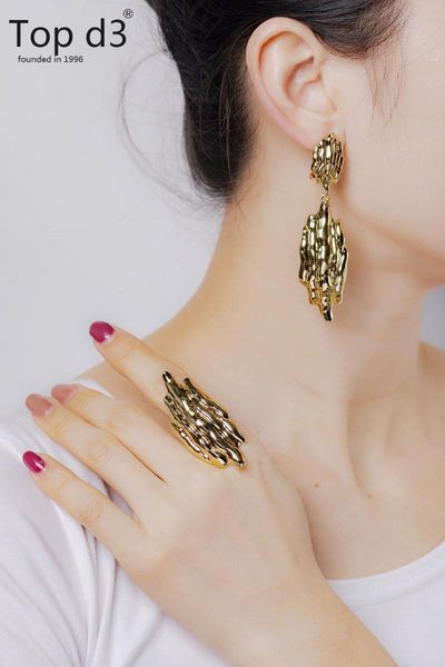 earrings & necklace d3 viennois vintage jewelry set for women gold color pearl ring and dubai style, Silver
earrings & necklace d3 viennois vintage jewelry set for women gold color pearl ring and dubai style, Silver