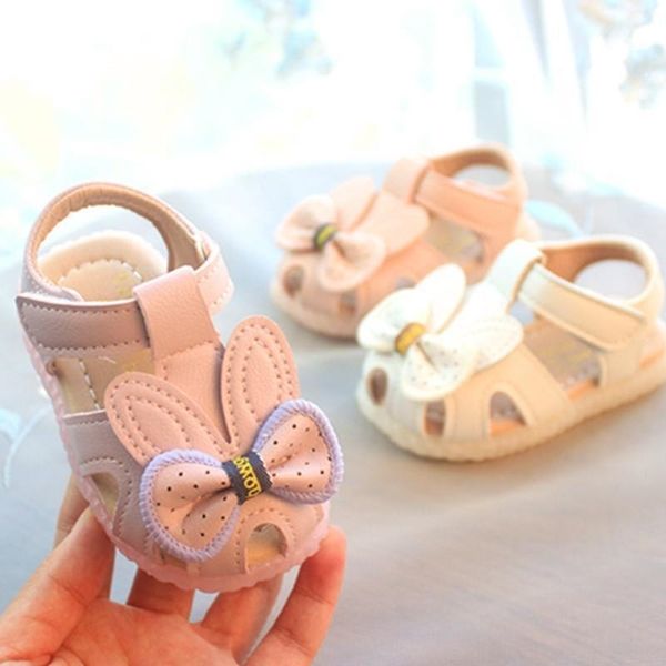 2021 summer new women's sandals soft soled non slip walking baotou princess shoes for children aged 1-2, Black;red
2021 summer new women's sandals soft soled non slip walking baotou princess shoes for children aged 1-2, Black;red