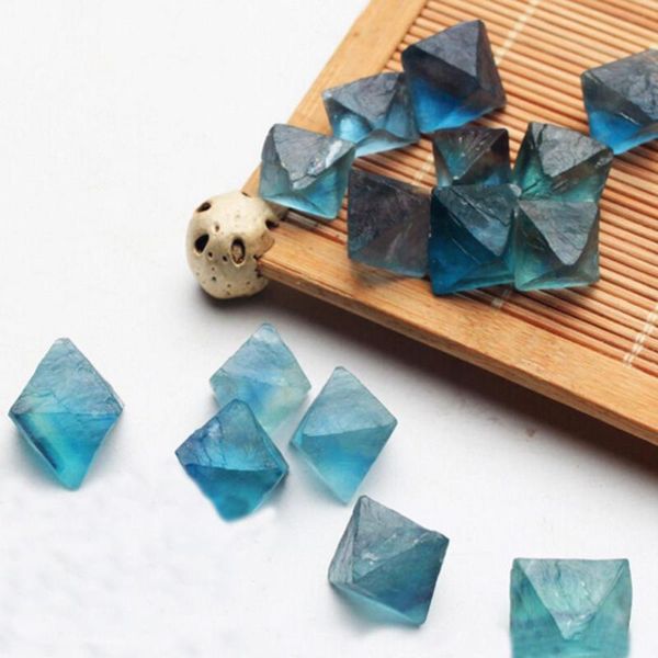 decorative objects & figurines 1pc natural clear blue fluorite crystal point octahedron rough specimens garden wedding home crafts party eve
decorative objects & figurines 1pc natural clear blue fluorite crystal point octahedron rough specimens garden wedding home crafts party eve