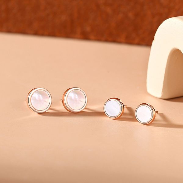 simple round black agate earrings female 925 sterling silver korean version fashion versatile ins cool wind fritillaria, Golden
simple round black agate earrings female 925 sterling silver korean version fashion versatile ins cool wind fritillaria, Golden