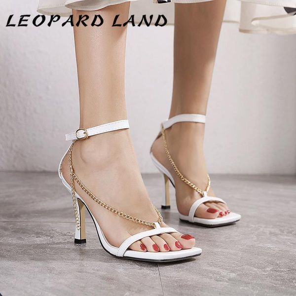 summer fashion retro pu sandales mixed colors peep toe high heel metal decoratio ladies patchwork party shoes zl sandals, Black
summer fashion retro pu sandales mixed colors peep toe high heel metal decoratio ladies patchwork party shoes zl sandals, Black