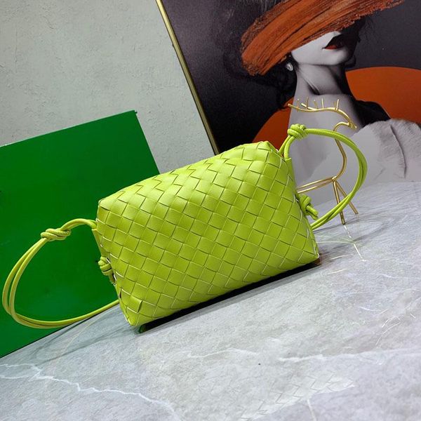 waist bags genuine leather hand bag street fashion all-match woven ladies portable messenger shoulder
waist bags genuine leather hand bag street fashion all-match woven ladies portable messenger shoulder