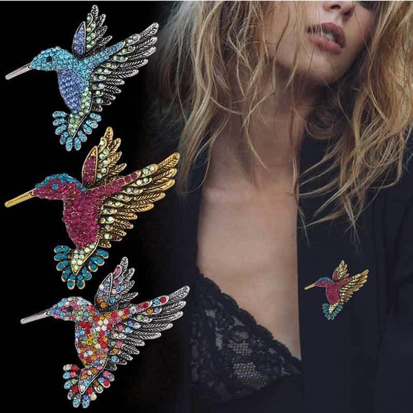 pins, brooches rhinestone inset hummingbird brooch, individual animal dress pin, silk scarf buckle, fashionable female accessories, Gray
pins, brooches rhinestone inset hummingbird brooch, individual animal dress pin, silk scarf buckle, fashionable female accessories, Gray