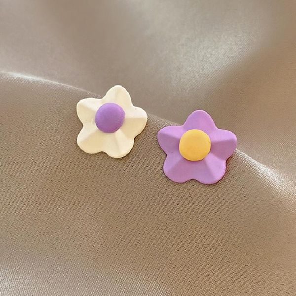 stud fresh unusual earrings 2021 trend temperament color contrast s925 silver woman earring niche flower jewelry for women korean, Golden;silver
stud fresh unusual earrings 2021 trend temperament color contrast s925 silver woman earring niche flower jewelry for women korean, Golden;silver