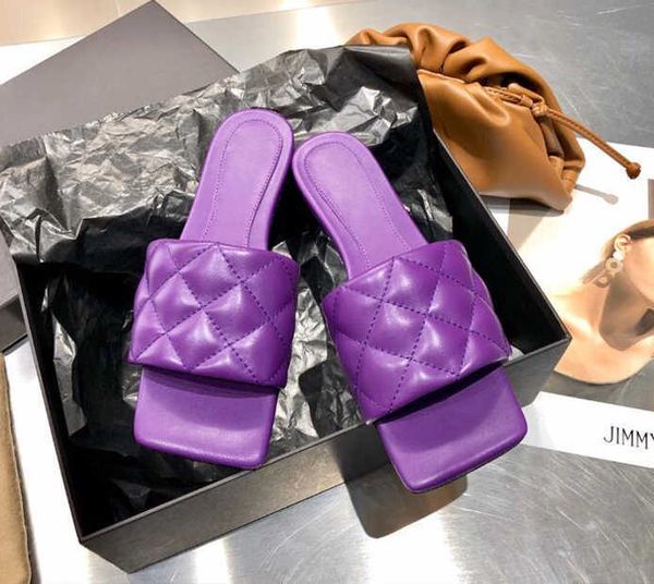 2021 designer woman slippers lido sandals square toe high heels flat slipper open-toe woven summer all-match stylist shoes size zlh, Black
2021 designer woman slippers lido sandals square toe high heels flat slipper open-toe woven summer all-match stylist shoes size zlh, Black