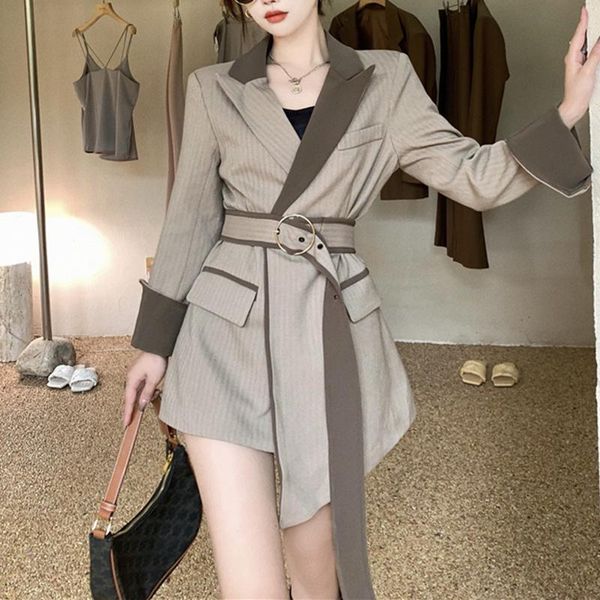 women's suits & blazers korea chic temperament gray blazer autumn 2021 notched loose lace up waist long sleeve suit jacket coat female, White;black
women's suits & blazers korea chic temperament gray blazer autumn 2021 notched loose lace up waist long sleeve suit jacket coat female, White;black