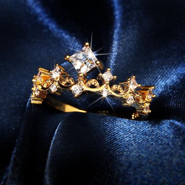 elegant crown bridal sets women rings wedding engagement ring for queen dazzling crystal zircon female trendy jewelry gift cluster, Golden;silver
elegant crown bridal sets women rings wedding engagement ring for queen dazzling crystal zircon female trendy jewelry gift cluster, Golden;silver