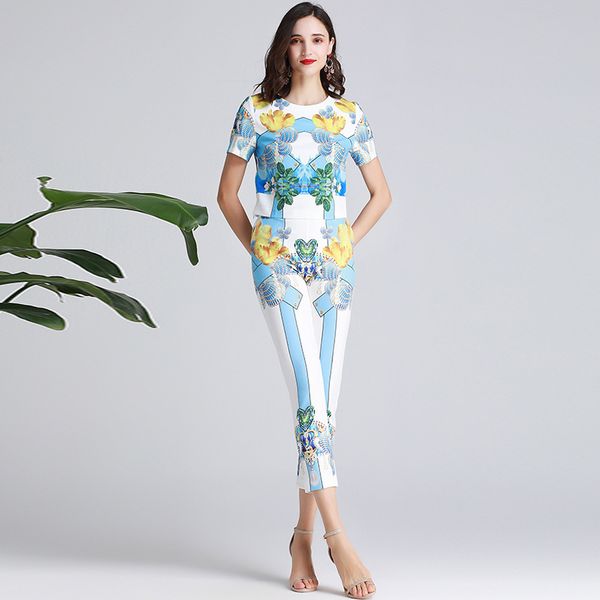 pants fashion suits creative flower print two piece 2021 summer short sleeve t-shirt + nine point pencil women's wear, White
pants fashion suits creative flower print two piece 2021 summer short sleeve t-shirt + nine point pencil women's wear, White