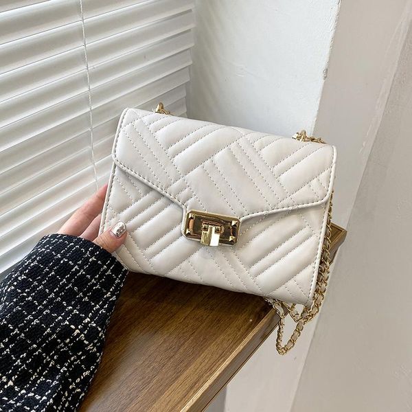 shoulder bags niche design bag women fashion chain messenger underarm dual-use square width: 20cm
shoulder bags niche design bag women fashion chain messenger underarm dual-use square width: 20cm