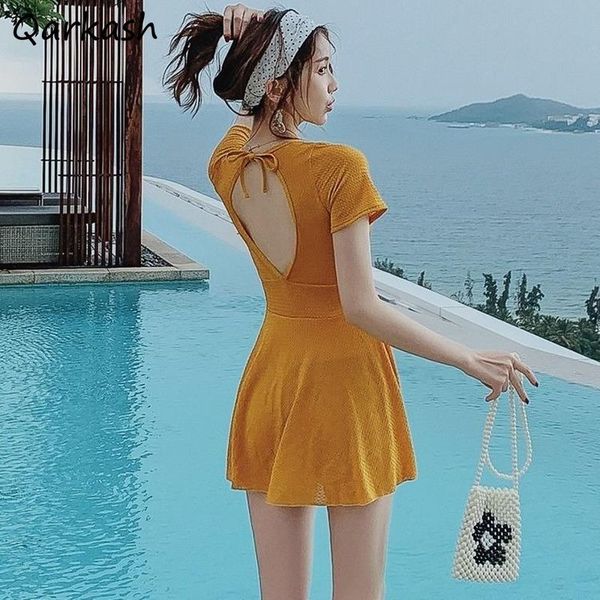 women's swimwear cover-ups women mori girl 2021 chic pareos playa summer pure short sleeve elastic waist deep v-neck backless design, White;black
women's swimwear cover-ups women mori girl 2021 chic pareos playa summer pure short sleeve elastic waist deep v-neck backless design, White;black