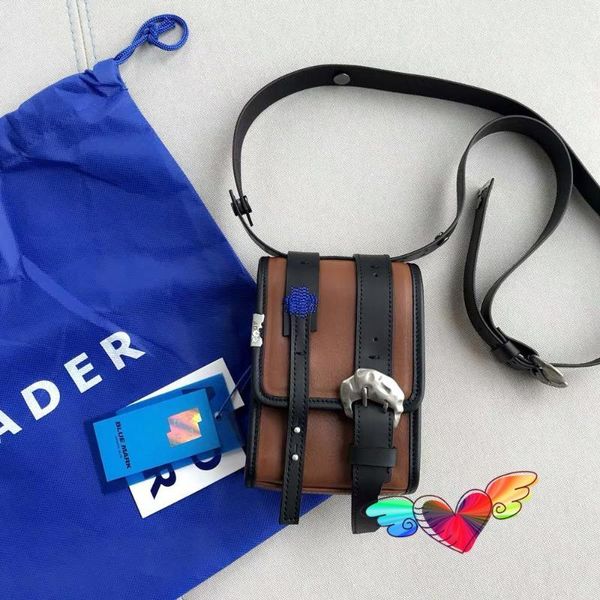 waist bags 2021 ader error packs men women 1:1 leather adererror bluessom metal buckle bag
waist bags 2021 ader error packs men women 1:1 leather adererror bluessom metal buckle bag